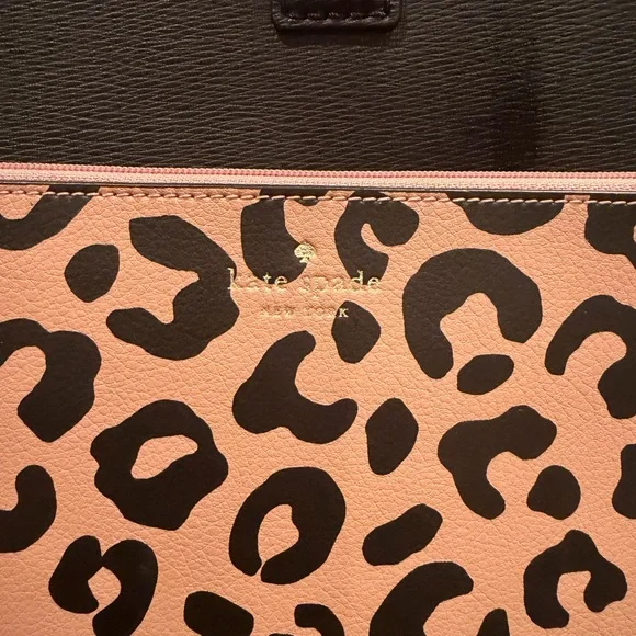Kate Spade Black Tote with Leopard Print Pouch - Picture 3 of 12